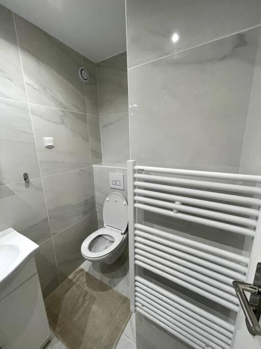 Appartement Cosy Et Moderne Proche De Disneyland Bussy-Saint-Georges Oda fotoğraf